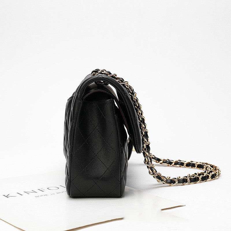 Damen Ledertasche mit Kettenriemen und Diamanten in Schwarz