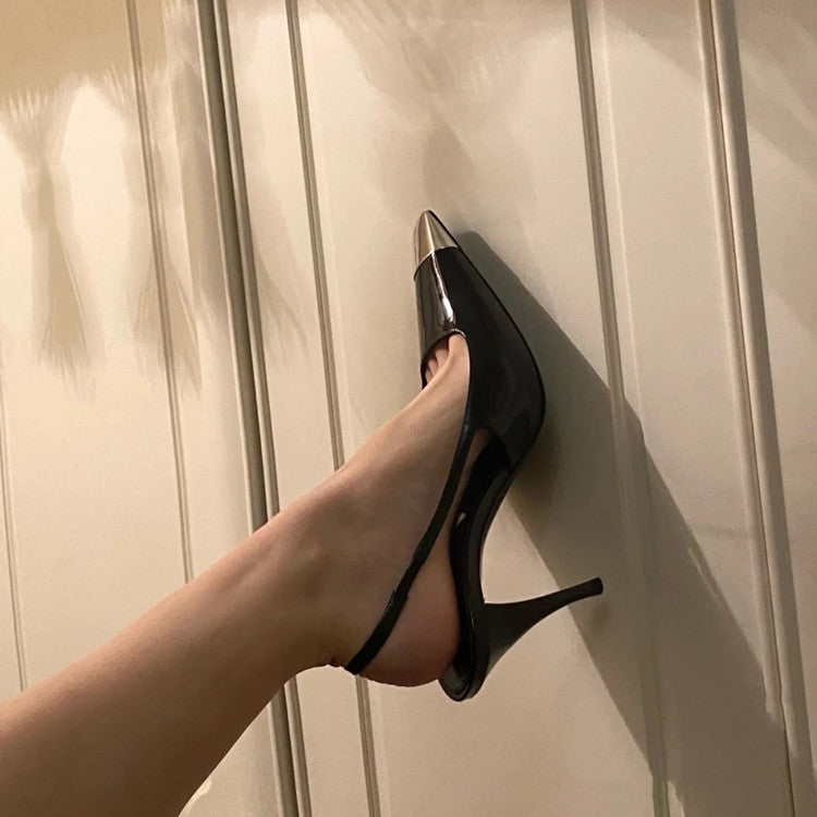 Stilettos aus Leder mit quadratischer Zehenpartie und Metall