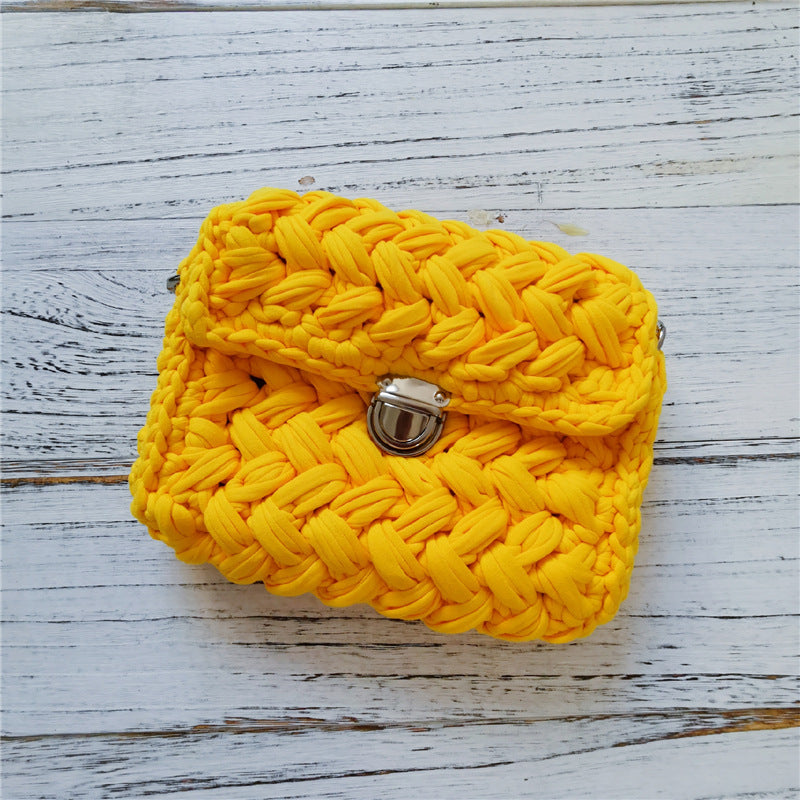 Bolso de punto con fragancia pequeña hecho a mano con forma de cruz y tejido de crochet