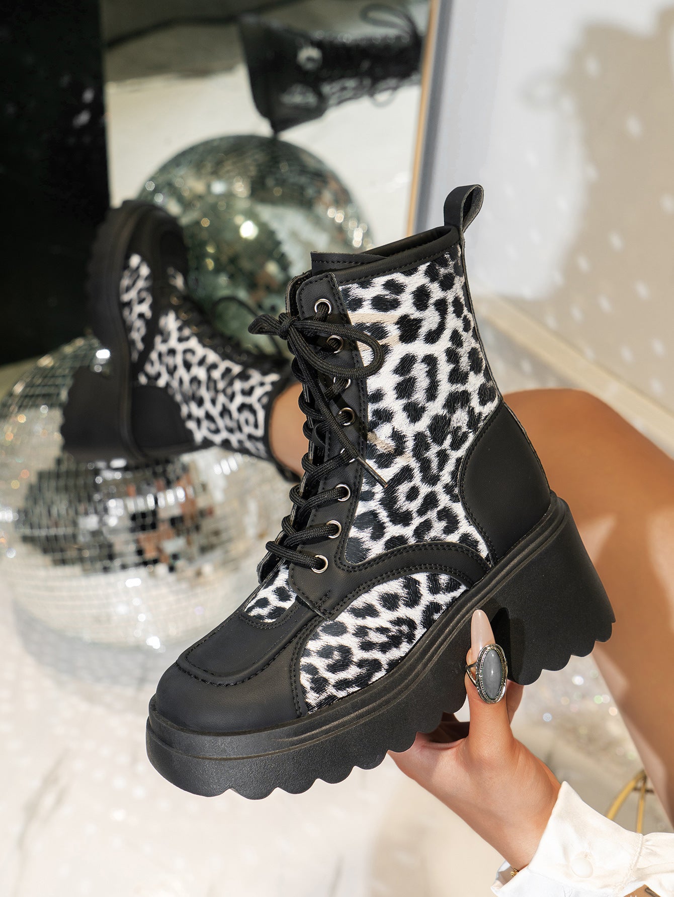 Leopard Print Chunky Heel Booties Weibliche Lace-up Plattform Britischen