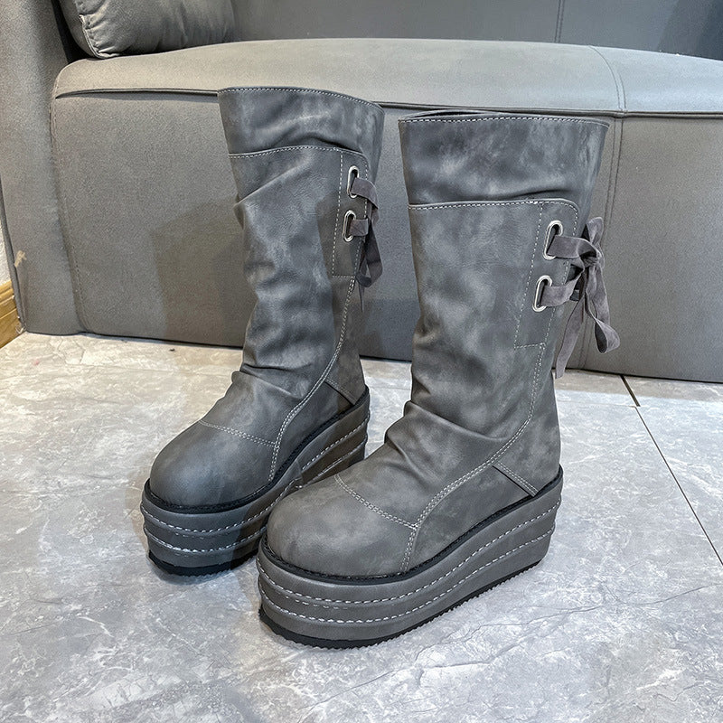 Neue Damenstiefel in Übergröße mit dicker Sohle und erhöhter runder Zehenpartie