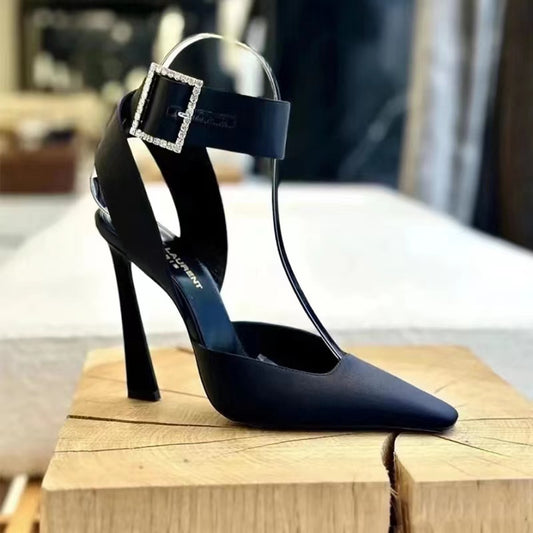 Einfarbige schwarze High Heels für Damen