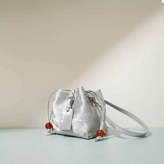 Neue chinesische One-Shoulder-Crossbody aus Satinleder