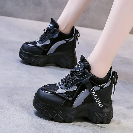 Women's Black Round Toe Sneakers With Thick Sole