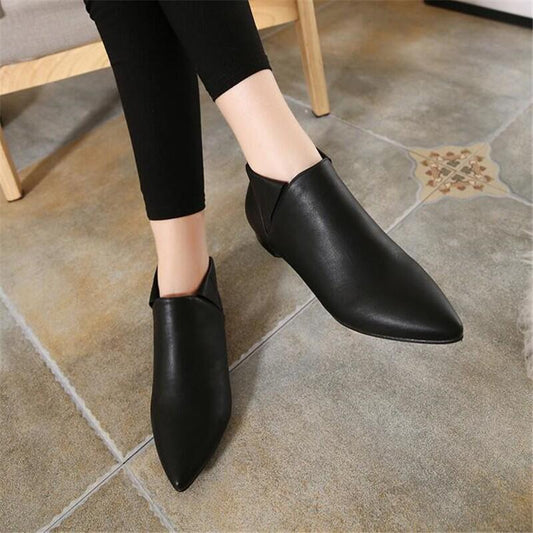 Women's Plus Size British Style Flat Suede Leather Shoes