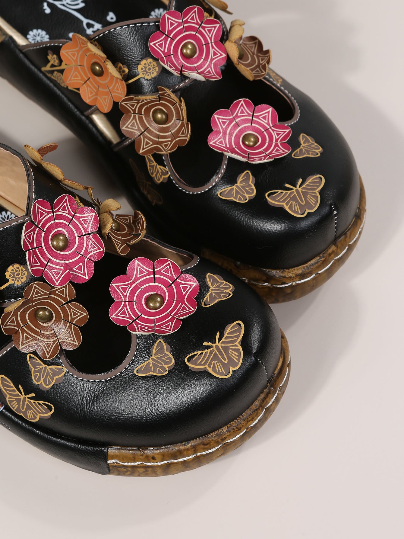 Summer Ethnic Style Plum Totem Round Toe Sandals