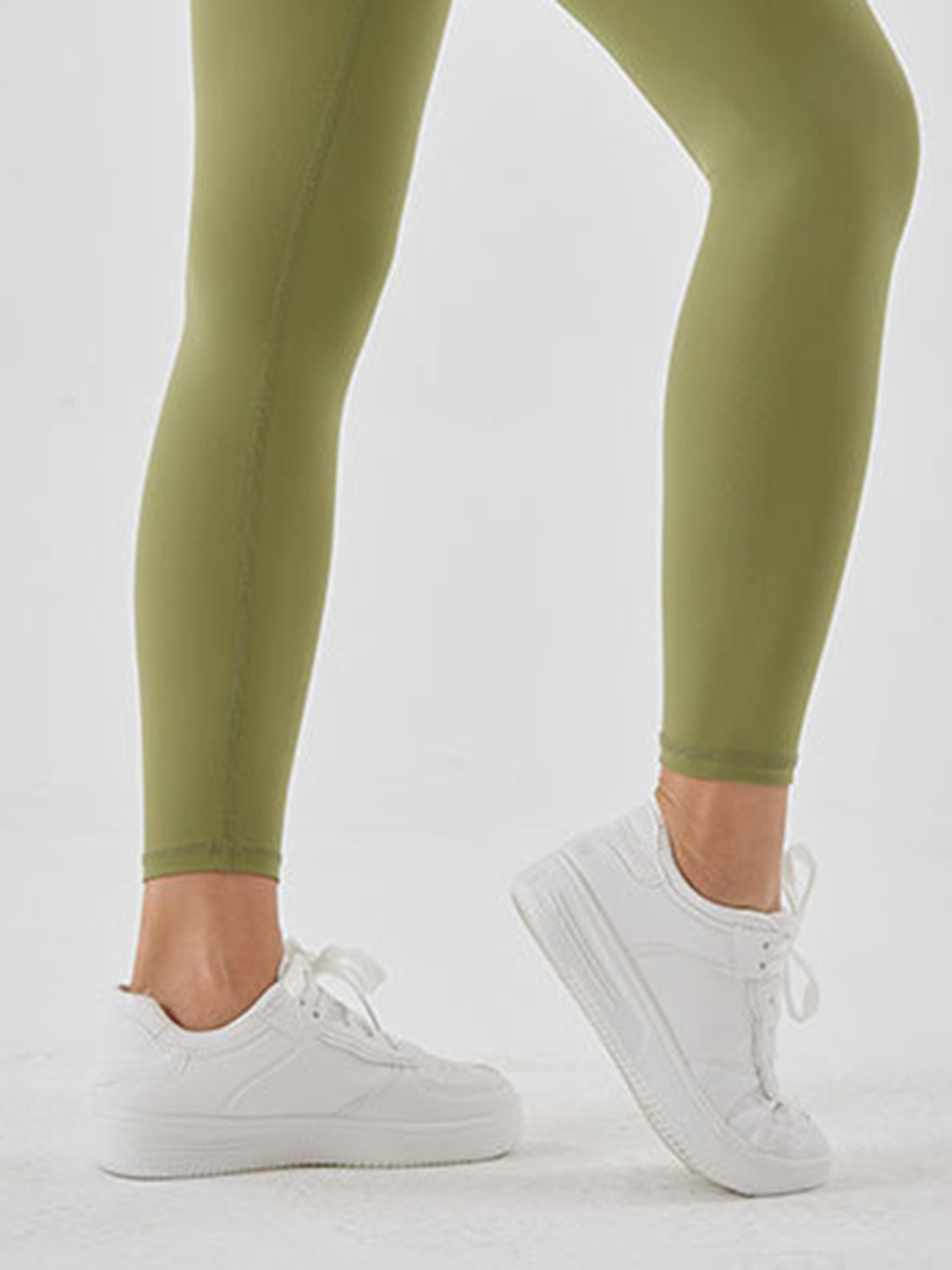 Sport-Leggings mit breitem Bund