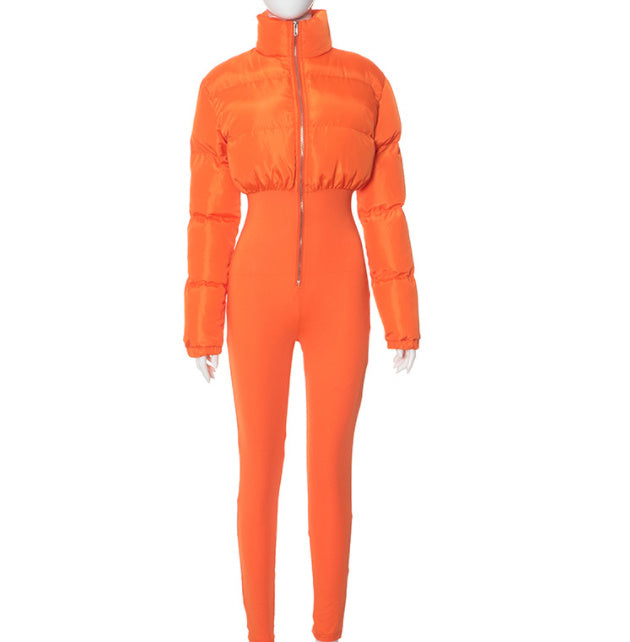 Enganliegender Jumpsuit mit Baumwollpolsterung und Stretchanteil, schmale, kurze Jacke