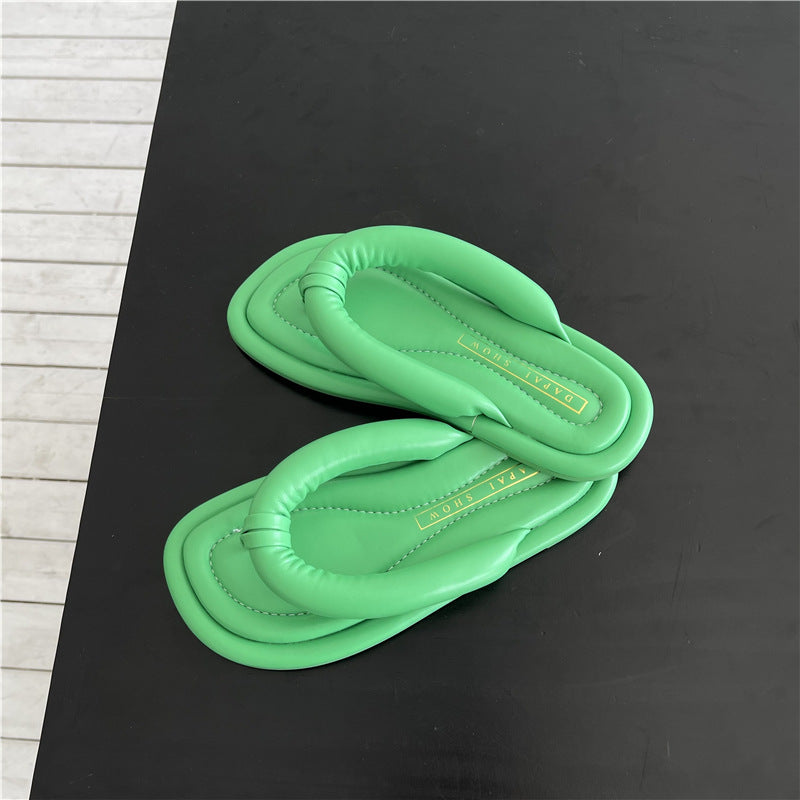 Weiche Flip-Flops mit flacher Sohle für Damen