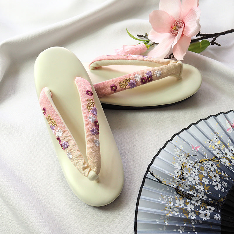 Zapatos de mujer con kimono formal japonés, sandalias con degradado bordado