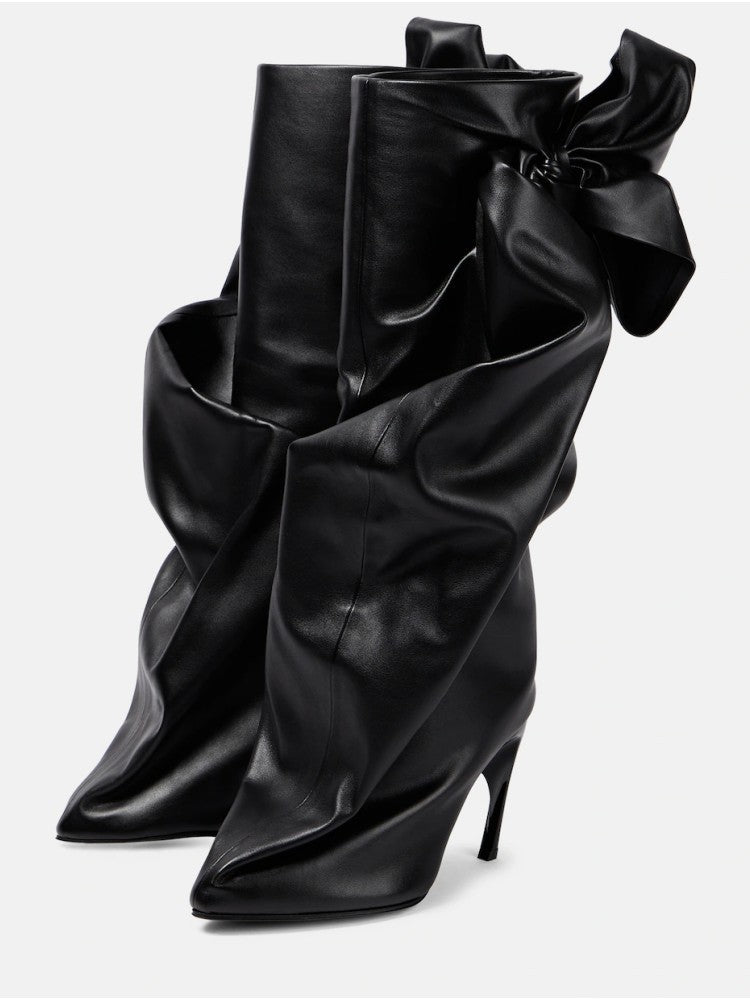 Schwarze, plissierte High Heel-Stiefel für Damen in spezieller Form mit Schleifennähten